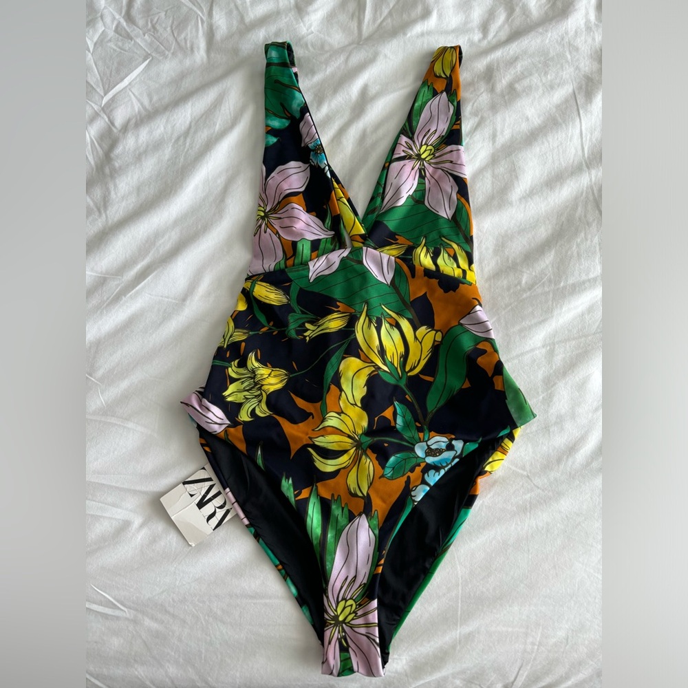 NWT ZARA ONE PIECE SWIMSUIT